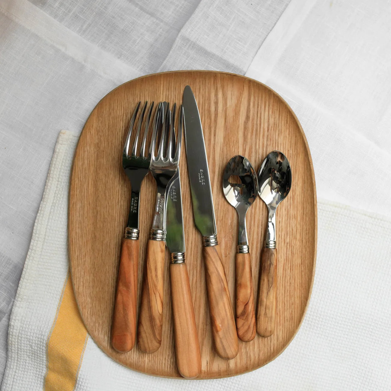 Sabre Paris, Lavandou, Olive tree wood 16pc cutlery set