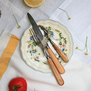 Sabre Paris, Lavandou, Olive tree wood 16pc cutlery set