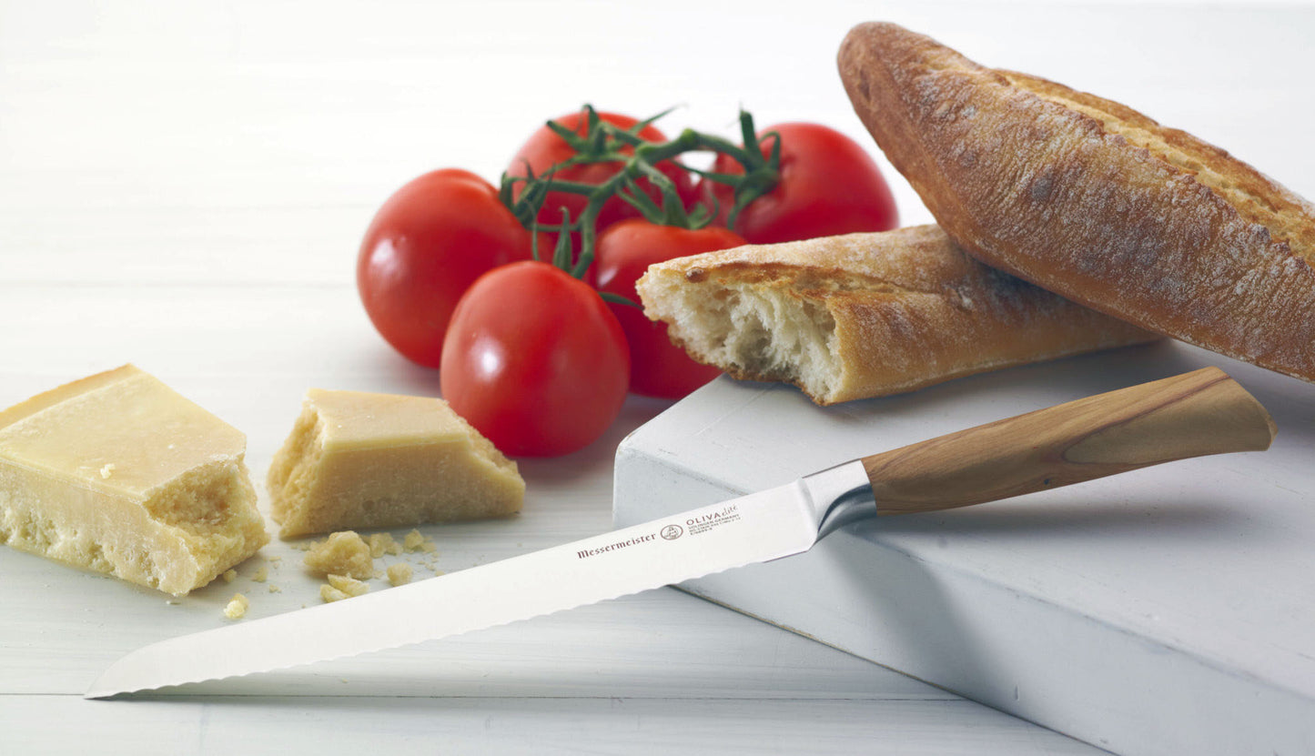 MESSERMEISTER Oliva Elité Scalloped Bread Knife 230mm | Olive Wood Handle