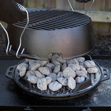 Load image into Gallery viewer, LODGE COOKWARE  Cast iron Kickoff Grill