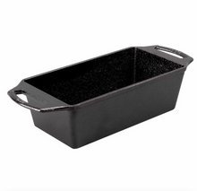 Load image into Gallery viewer, LODGE COOKWARE 8.5 x 4.5&quot; Cast iron Loaf Pan