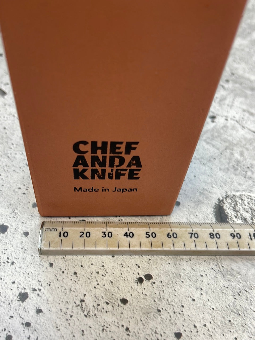 Chef & a Knife Sharpening Stone 220/1000