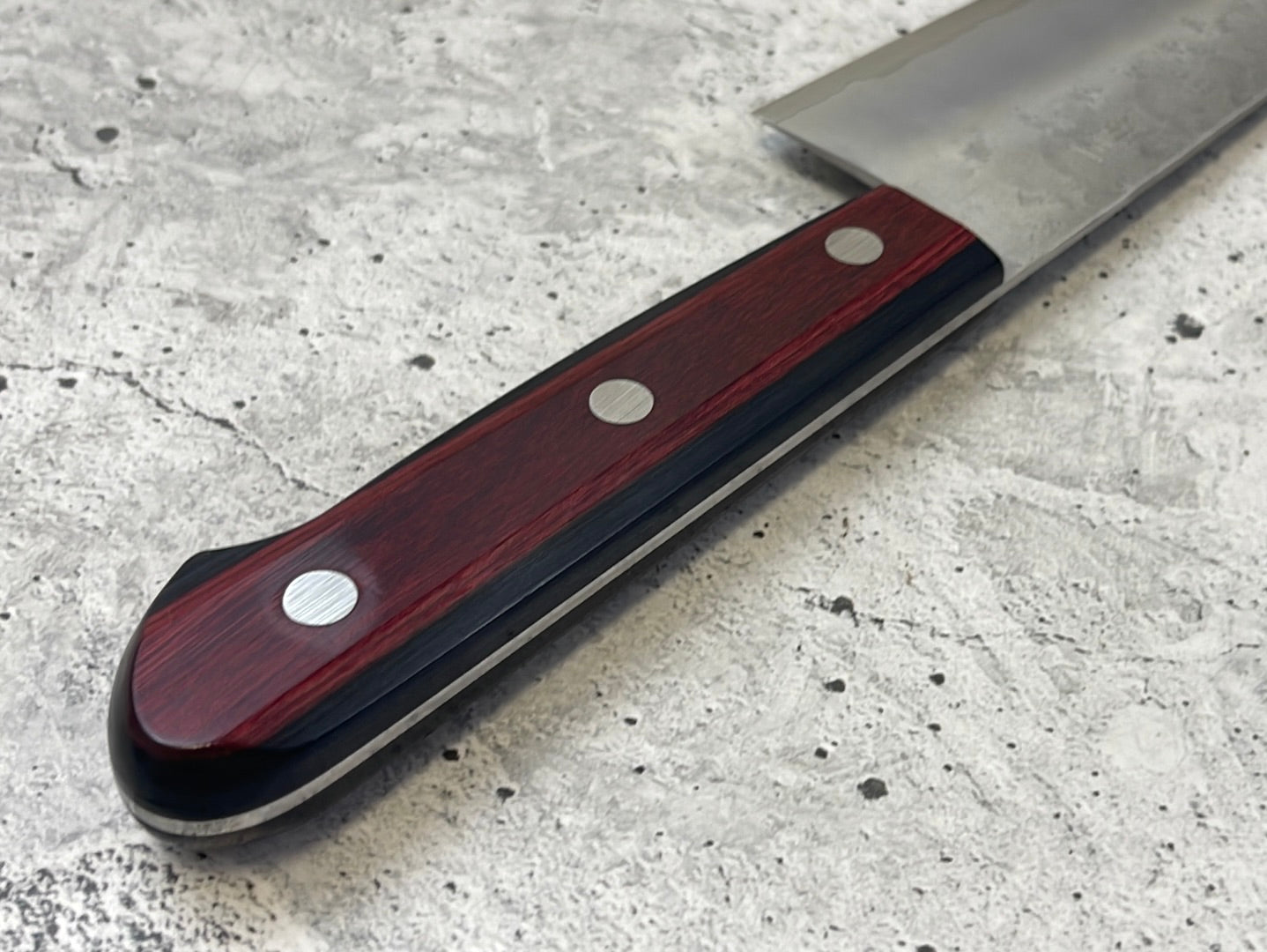 Tsunehisa G3 Nashiji Red Santoku 180mm - Made in Japan 🇯🇵