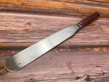 Load image into Gallery viewer, Vintage Russel Green River Works Spatula 200mm Pastry Knife Made in USA 🇺🇸 730