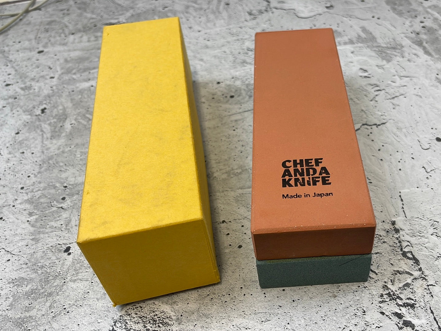 Chef & a Knife Sharpening Stone 220/1000