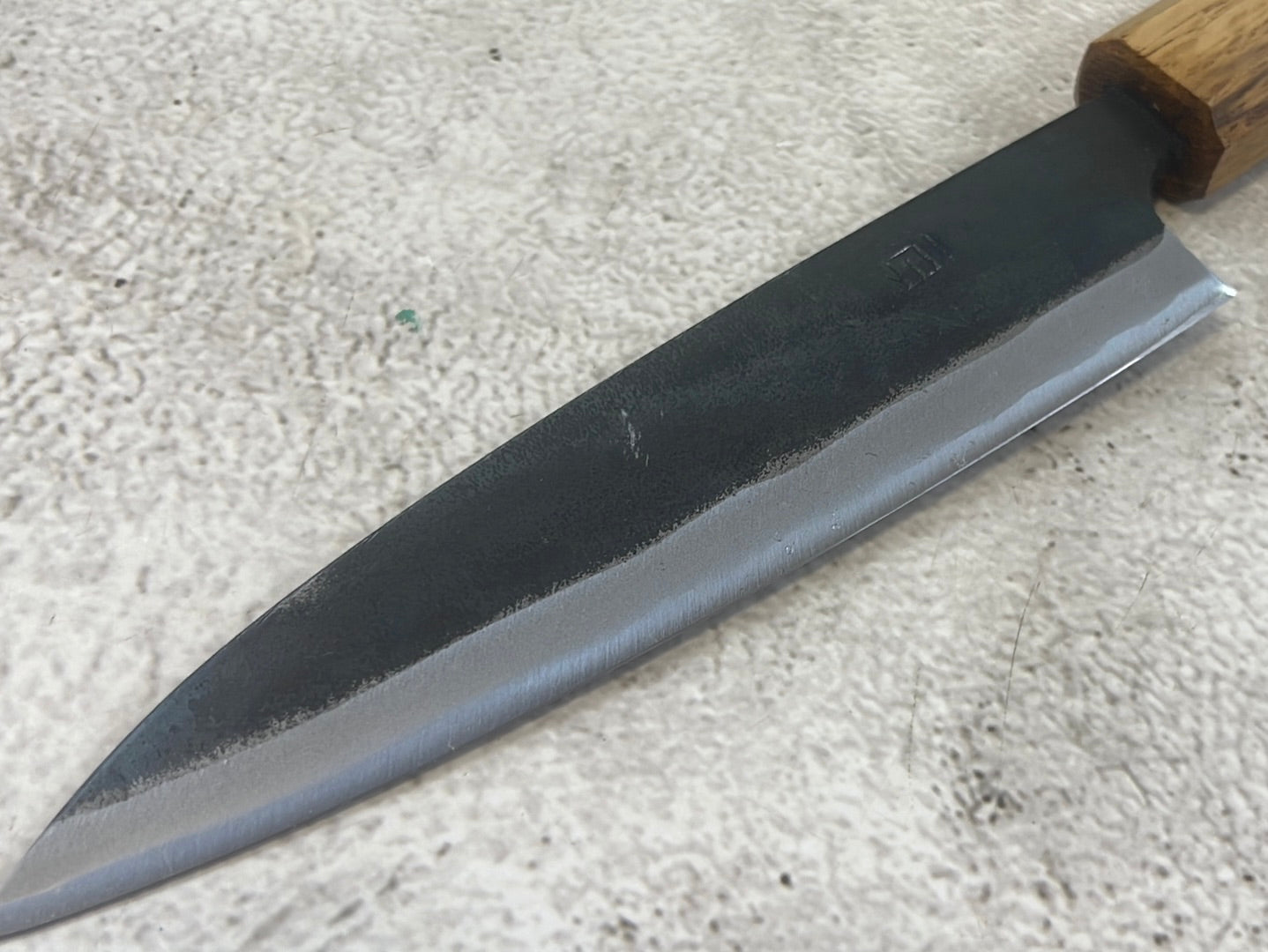 Tsukasa Shiro Kuro 135mm Yanagi- Shirogami Steel - Oak Octagnon Handle