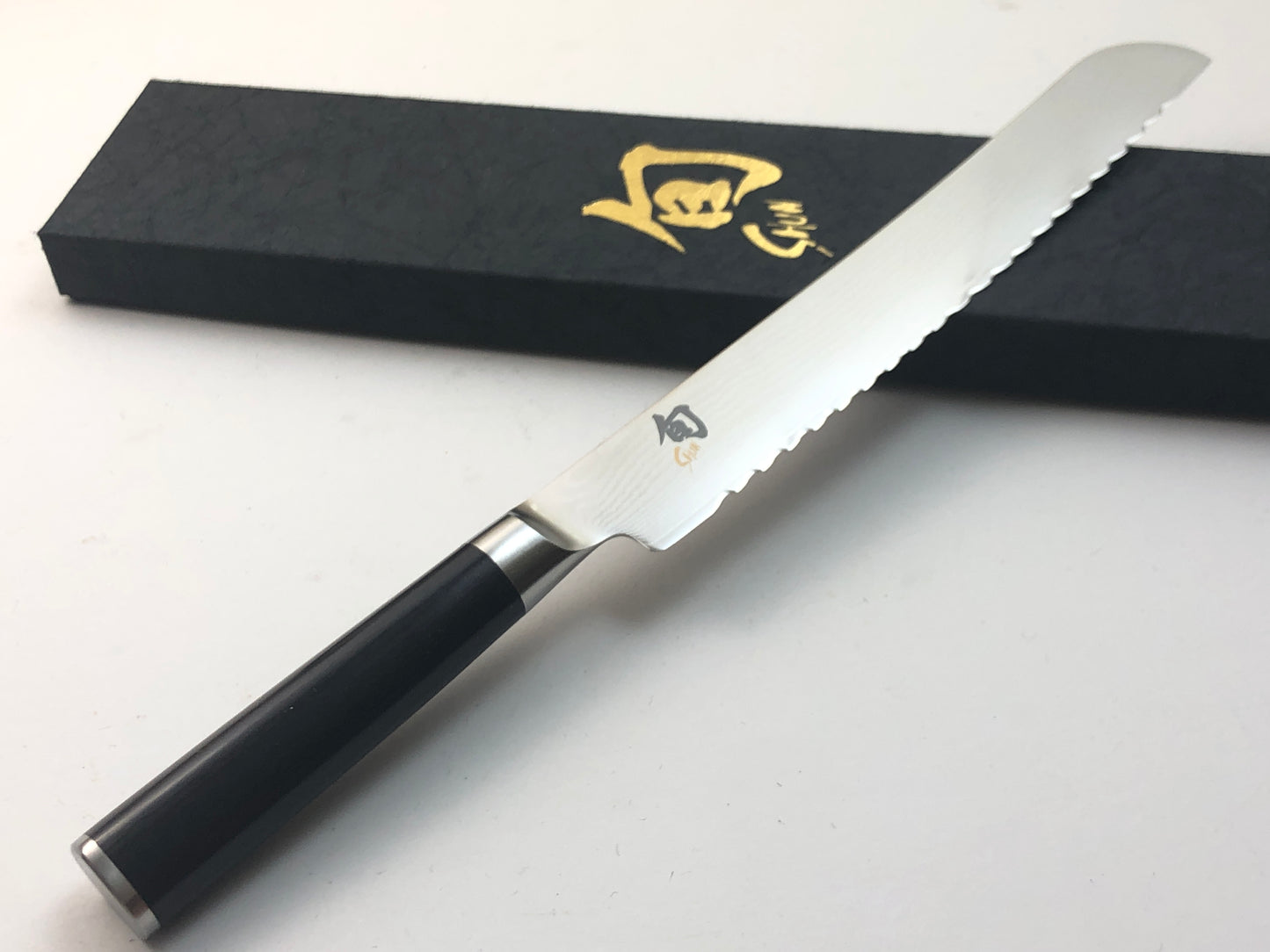 Second Hand Shun Classic Bread Knife 22.9cm