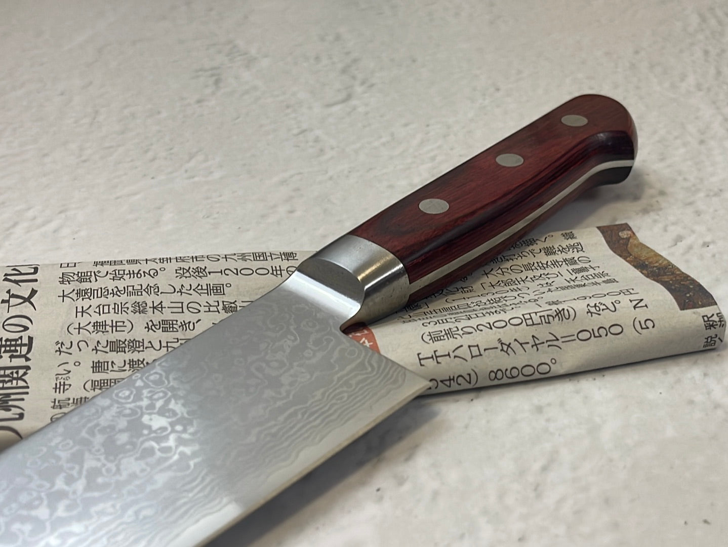 Tsunehisa VG10 33layers Damascus Steel Santoku 180mm Red Pakka Wood Handle - Made in Japan 🇯🇵