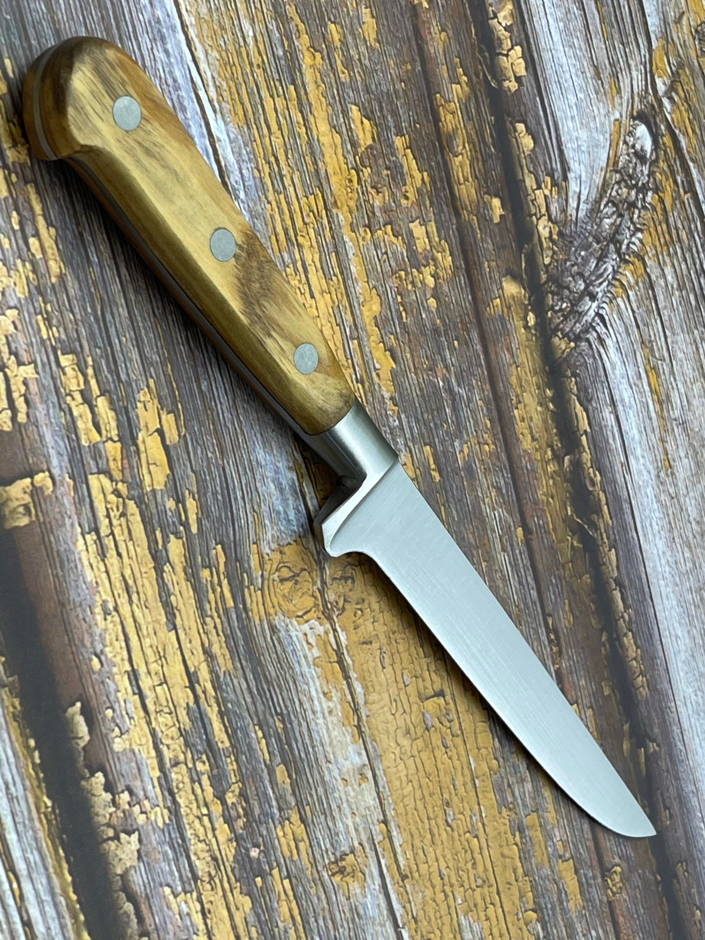K Sabatier Boning Knife 130mm - CARBON STEEL - OLIVE WOOD HANDLE