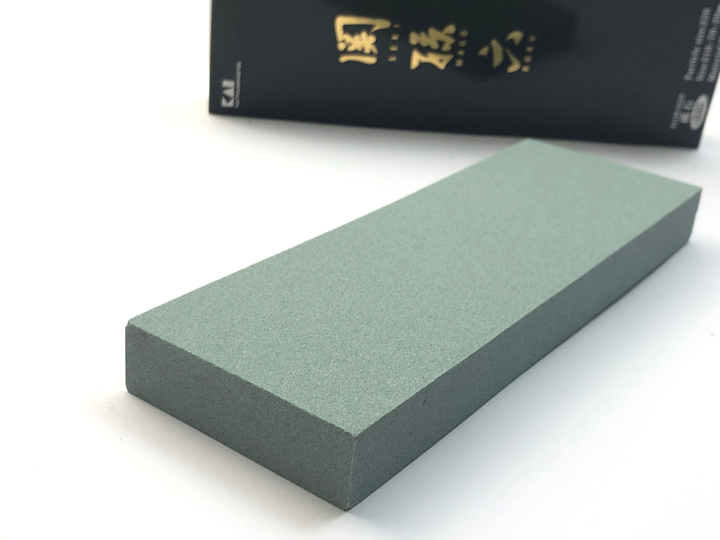 Kai Seki Magoroku 220-Grit Whetstone
