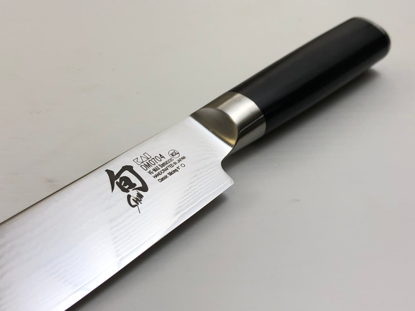 Second Hand Shun Classic Slicing Knife 23cm