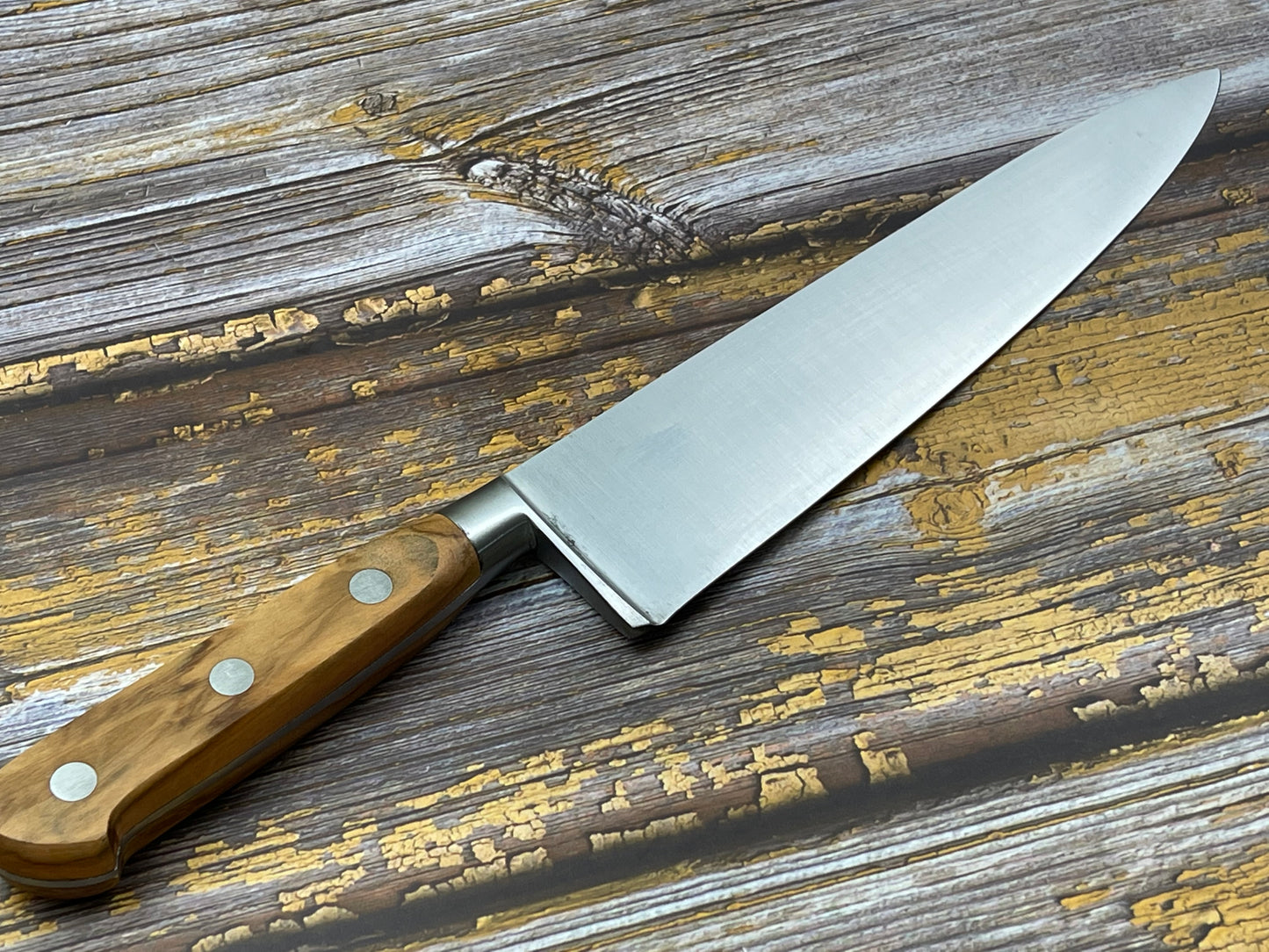 K Sabatier Chef Knife 230mm - CARBON STEEL - OLIVE WOOD HANDLE