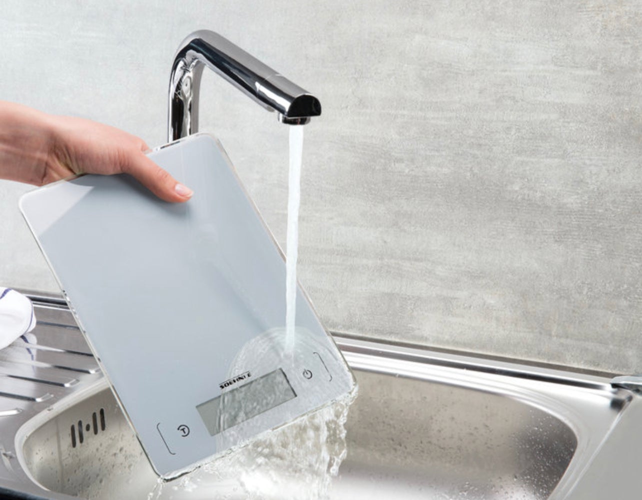 Soehnle Page Aqua Proof Kitchen Scale