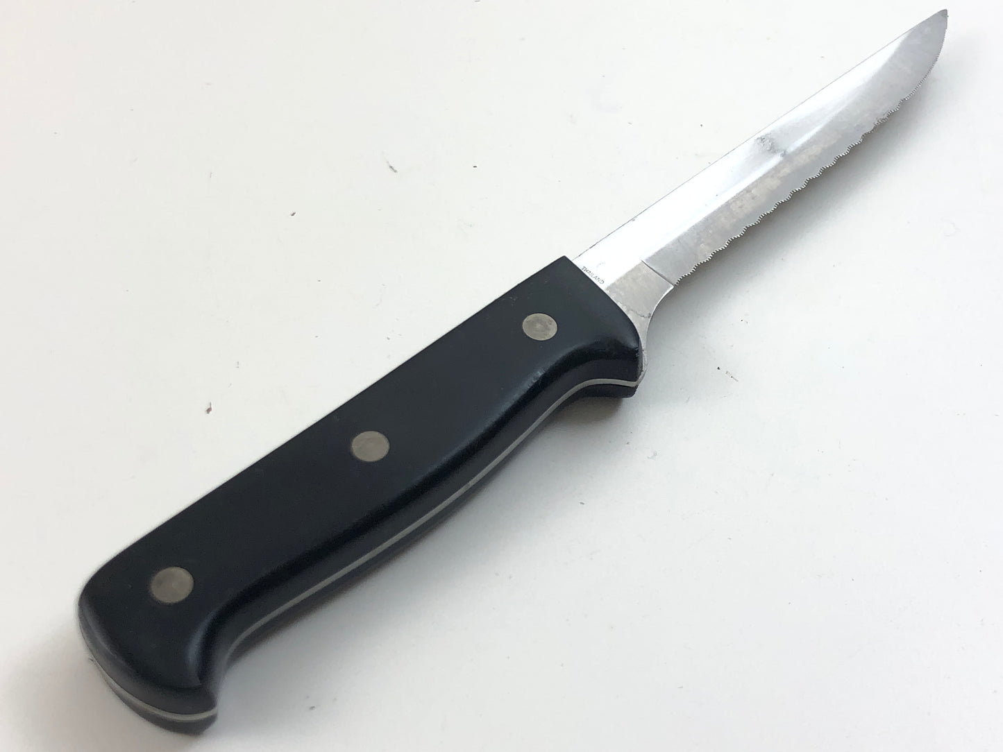 Set Of 2 J. A. Henckles Internacional Cooking Serrated Knives/ Ever Sharp Pro 09