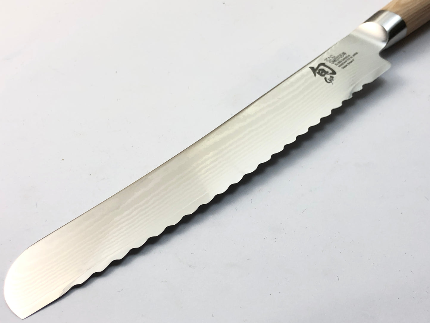Shun Classic White Bread Knife 22.9cm