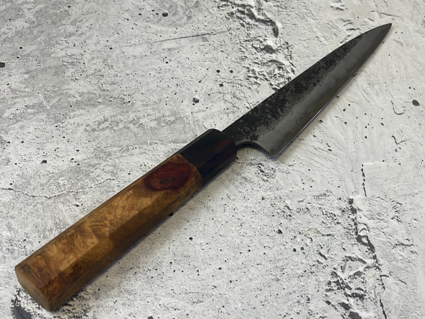 SanMai Petty 150mm Kurouchi Etched, Amboyna Burl & Rosewood Handle
