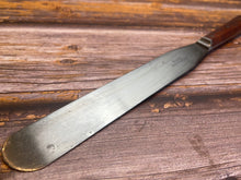 Load image into Gallery viewer, Vintage Russel Green River Works Spatula 200mm Pastry Knife Made in USA 🇺🇸 730