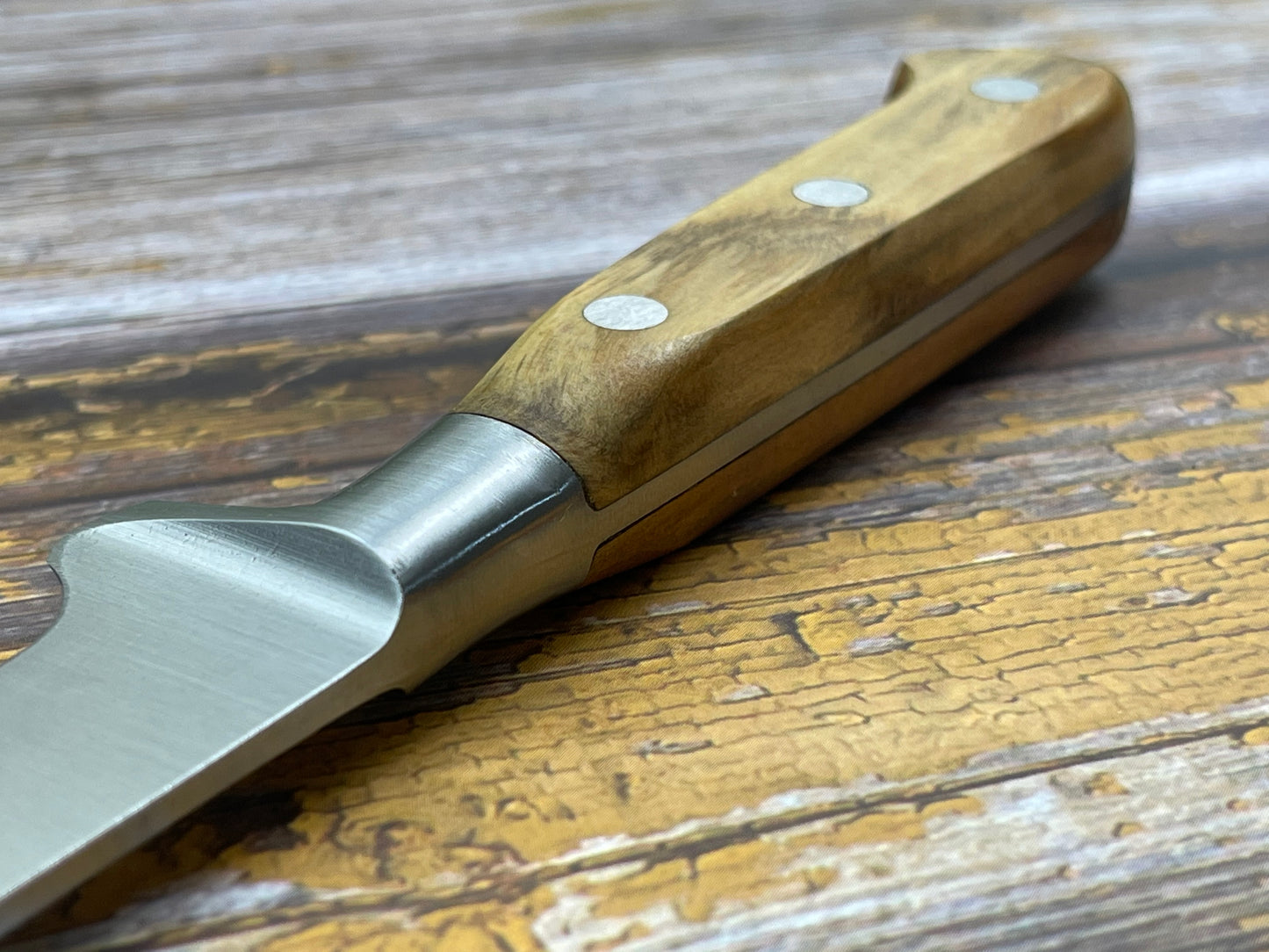 K Sabatier Boning Knife 130mm - CARBON STEEL - OLIVE WOOD HANDLE