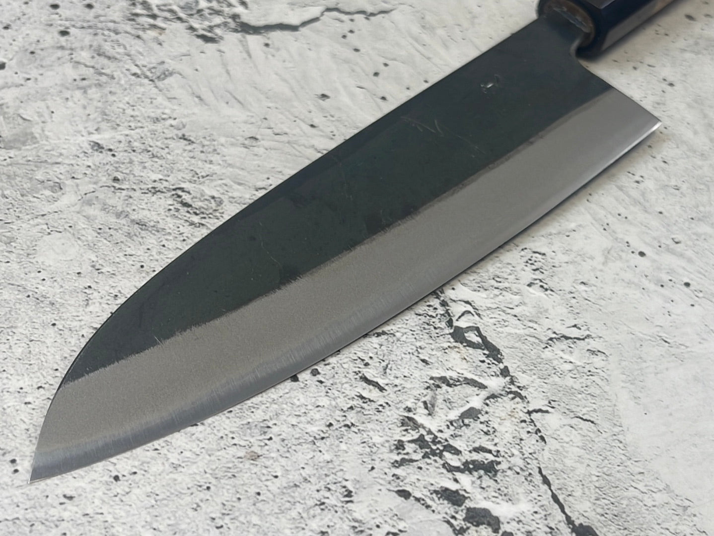 Yoshimune Santoku Kurouchi 180 mm (7.1 in) Aogami (Blue) #2 Double-Bevel