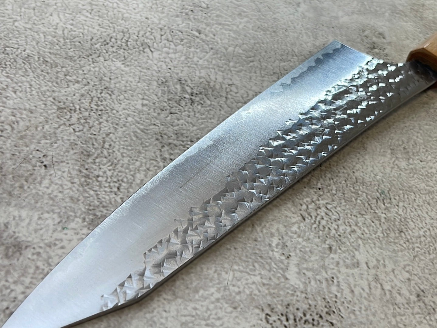 Yu Kurosaki R2(SG2) Hammered SENKO-EI WA RS8H Japanese Gyuto 210mm with Brown-Ring Octagonal Handle