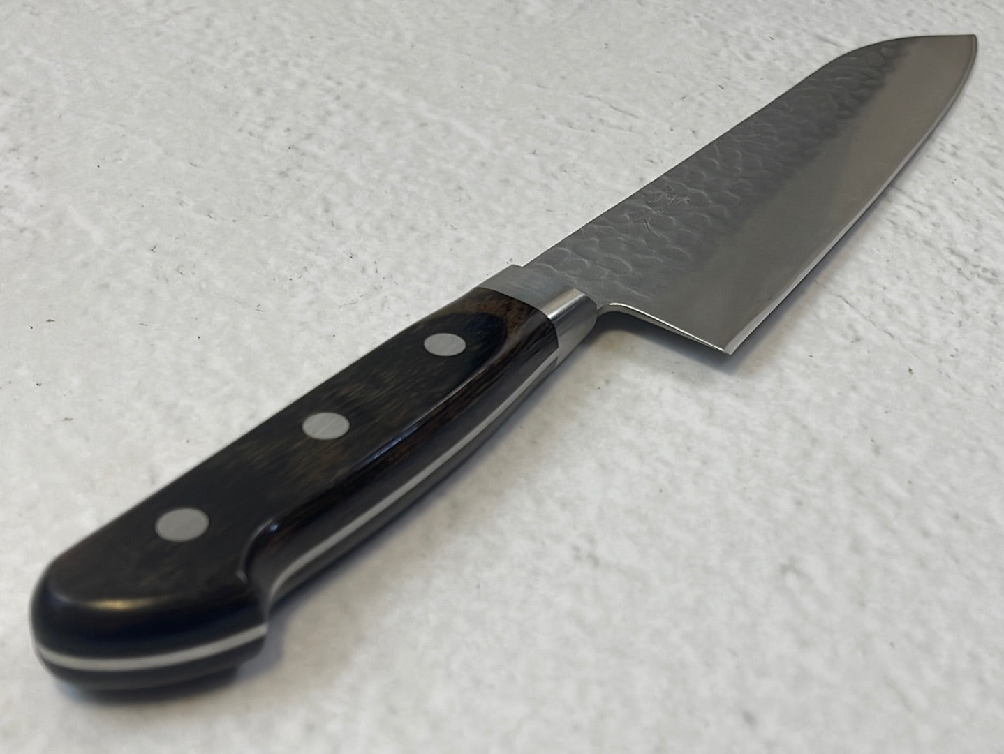 Tsunehisa AUS-8 Tsuchime Santoku Knife 180mm Brown Pakka Wood - Made in Japan 🇯🇵