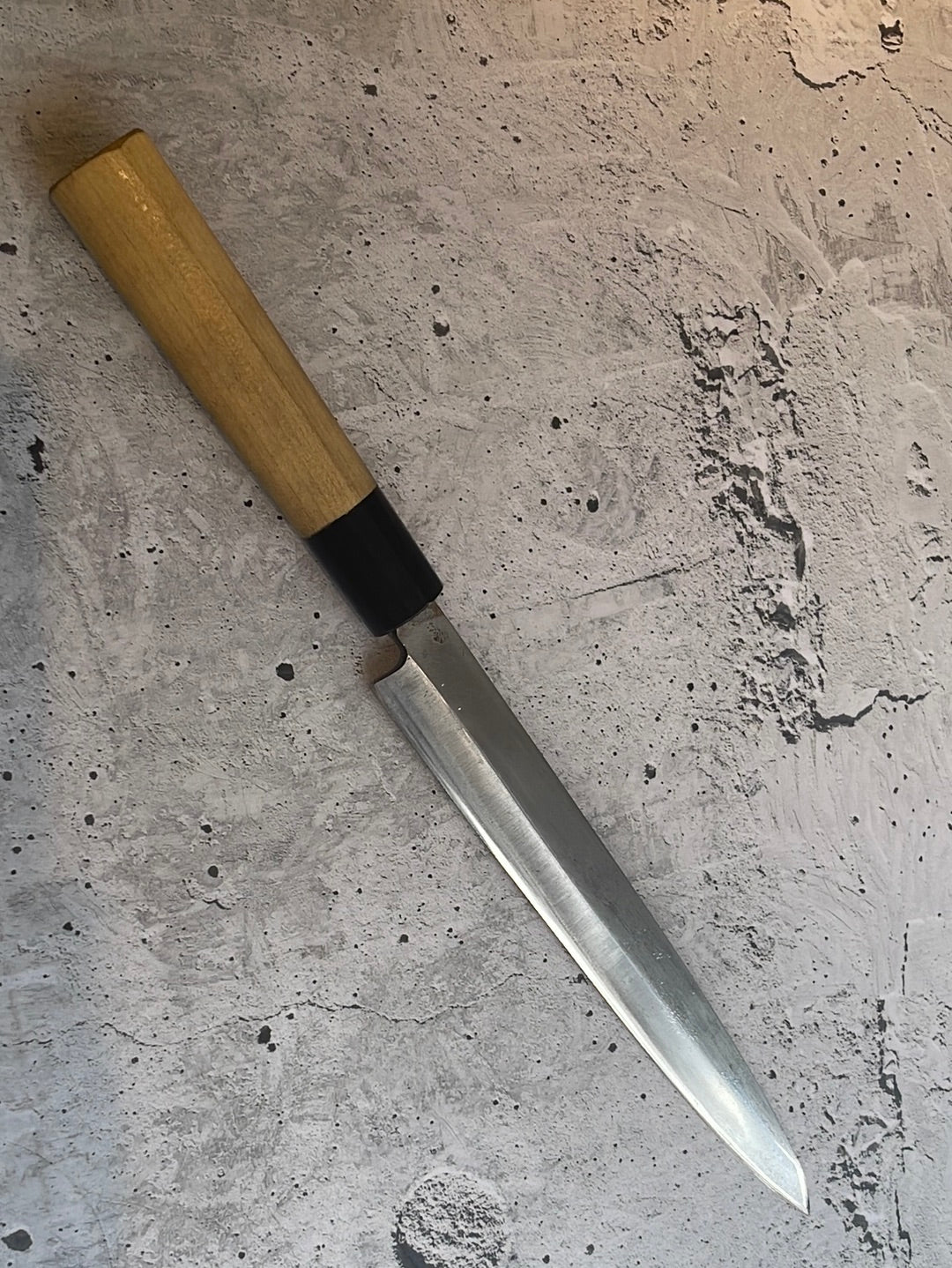 Vintage Japanese Yanagiba Knife 220mm Made in Japan 🇯🇵 Carbon Steel 582