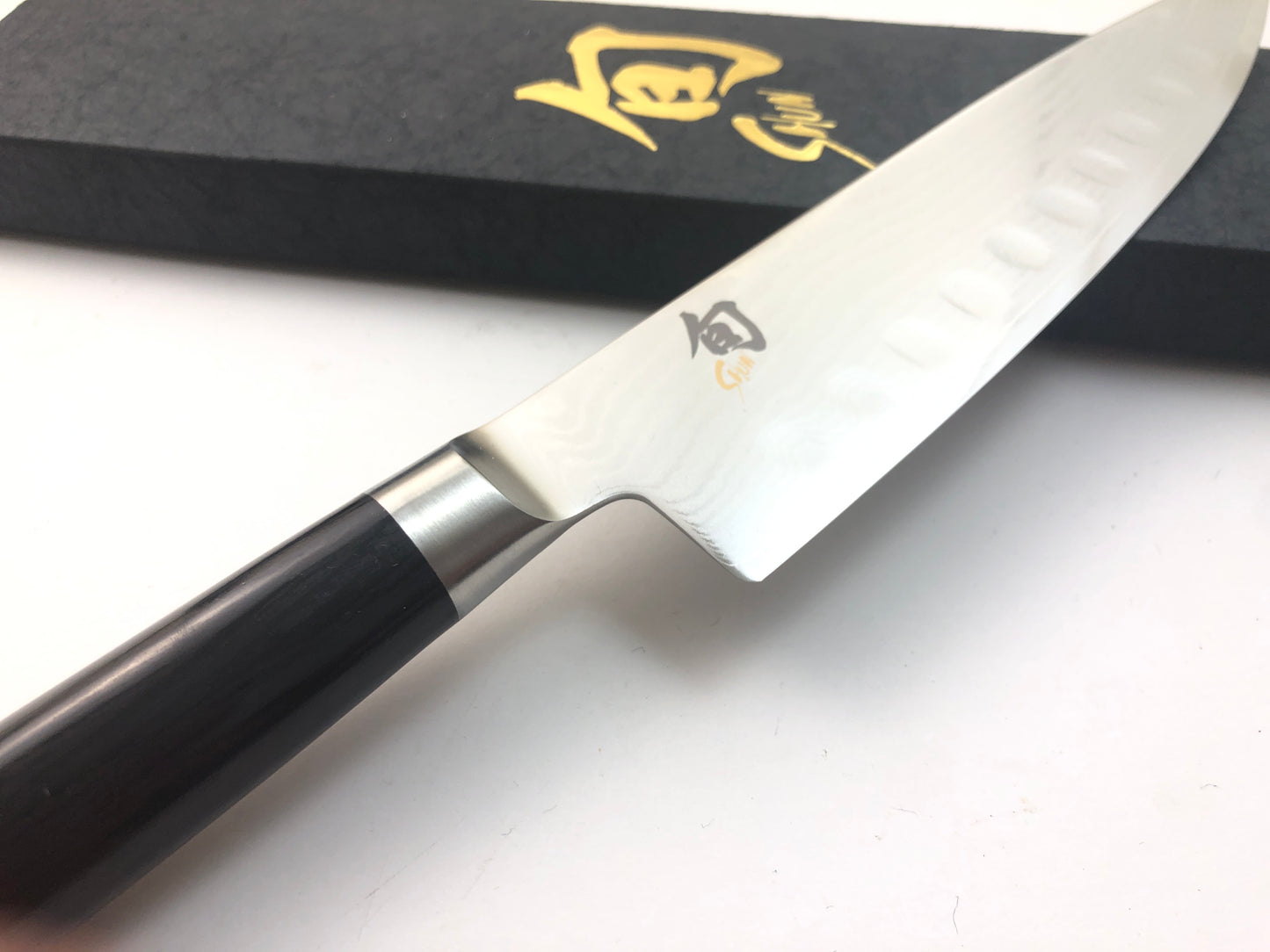 Shun Classic Scalloped Chefs Knife 20.3cm