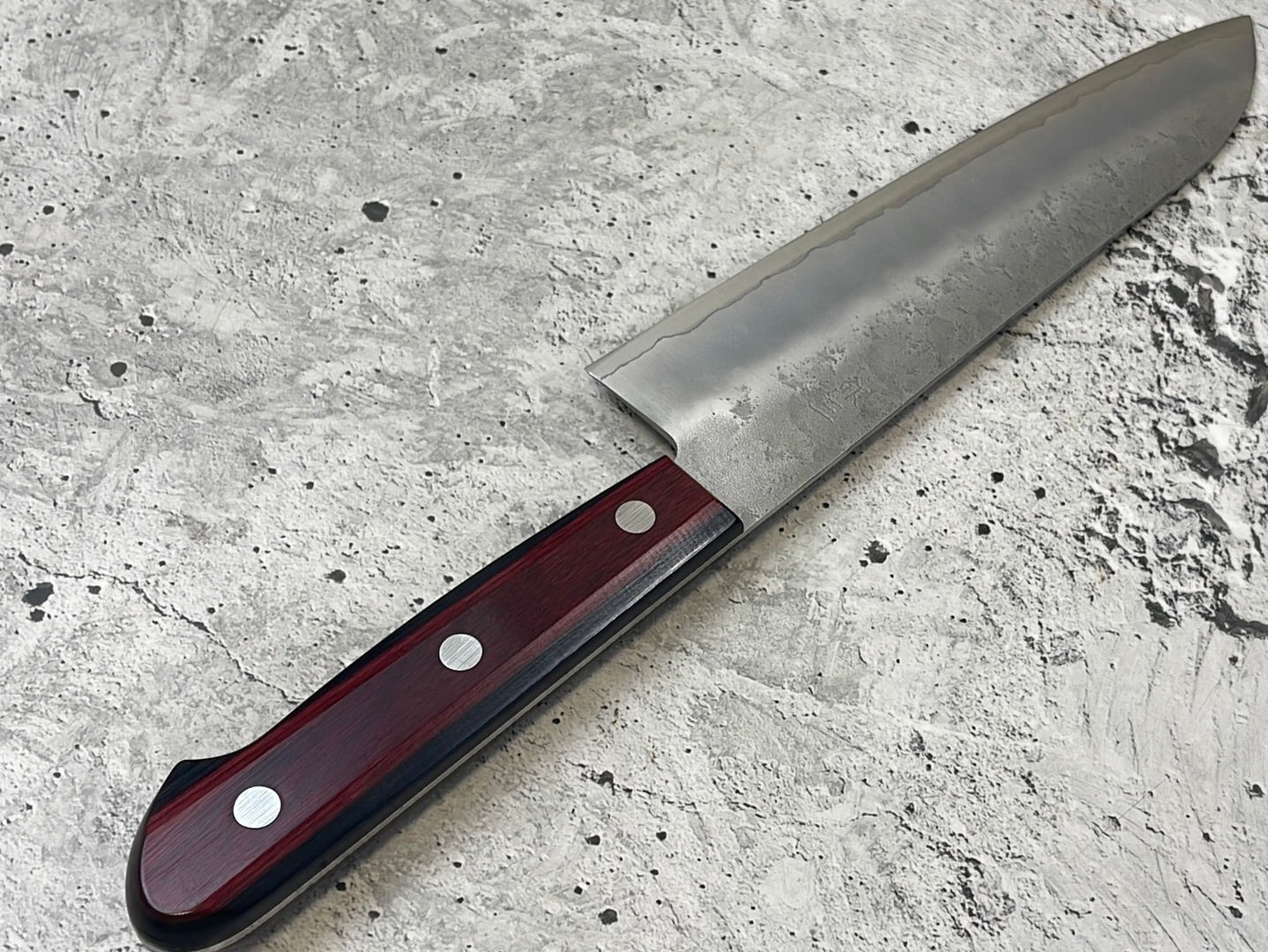 Tsunehisa G3 Nashiji Red Santoku 180mm - Made in Japan 🇯🇵