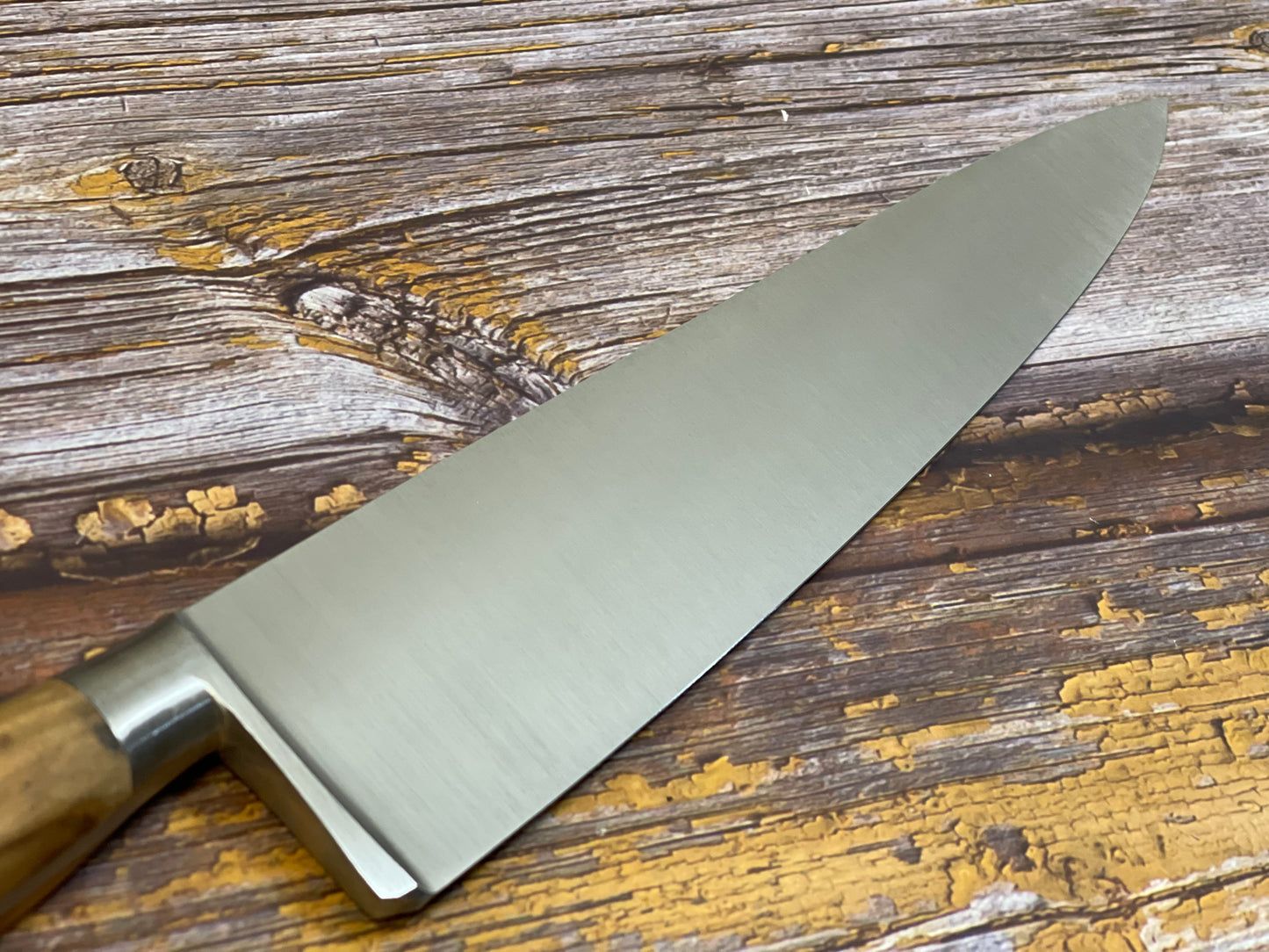 K Sabatier Chef Knife 230mm - HIGH CARBON STEEL - OLIVE WOOD HANDLE