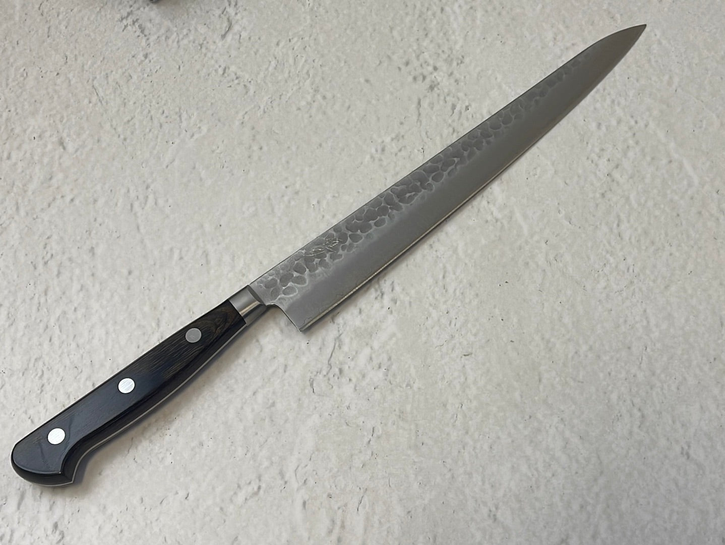 Tsunehisa AUS-8 Tsuchime Sujihiki Knife 240mm Brown Pakka Wood - Made in Japan 🇯🇵