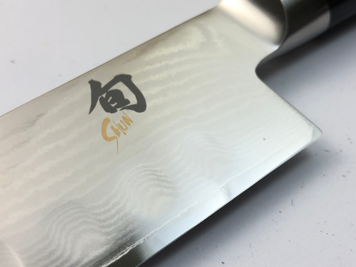 Shun Classic Scalloped Santoku Knife Left Handed 17.8cm