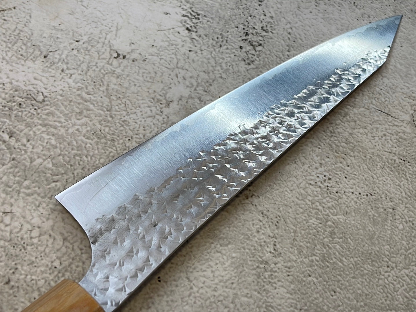 Yu Kurosaki R2(SG2) Hammered SENKO-EI WA RS8H Japanese Gyuto 210mm with Brown-Ring Octagonal Handle