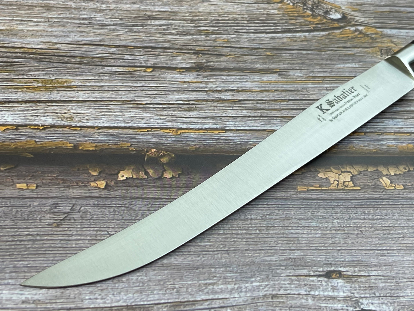 Sabatier Authentique Carving Knife 210mm - HIGH CARBON STEEL Made In France