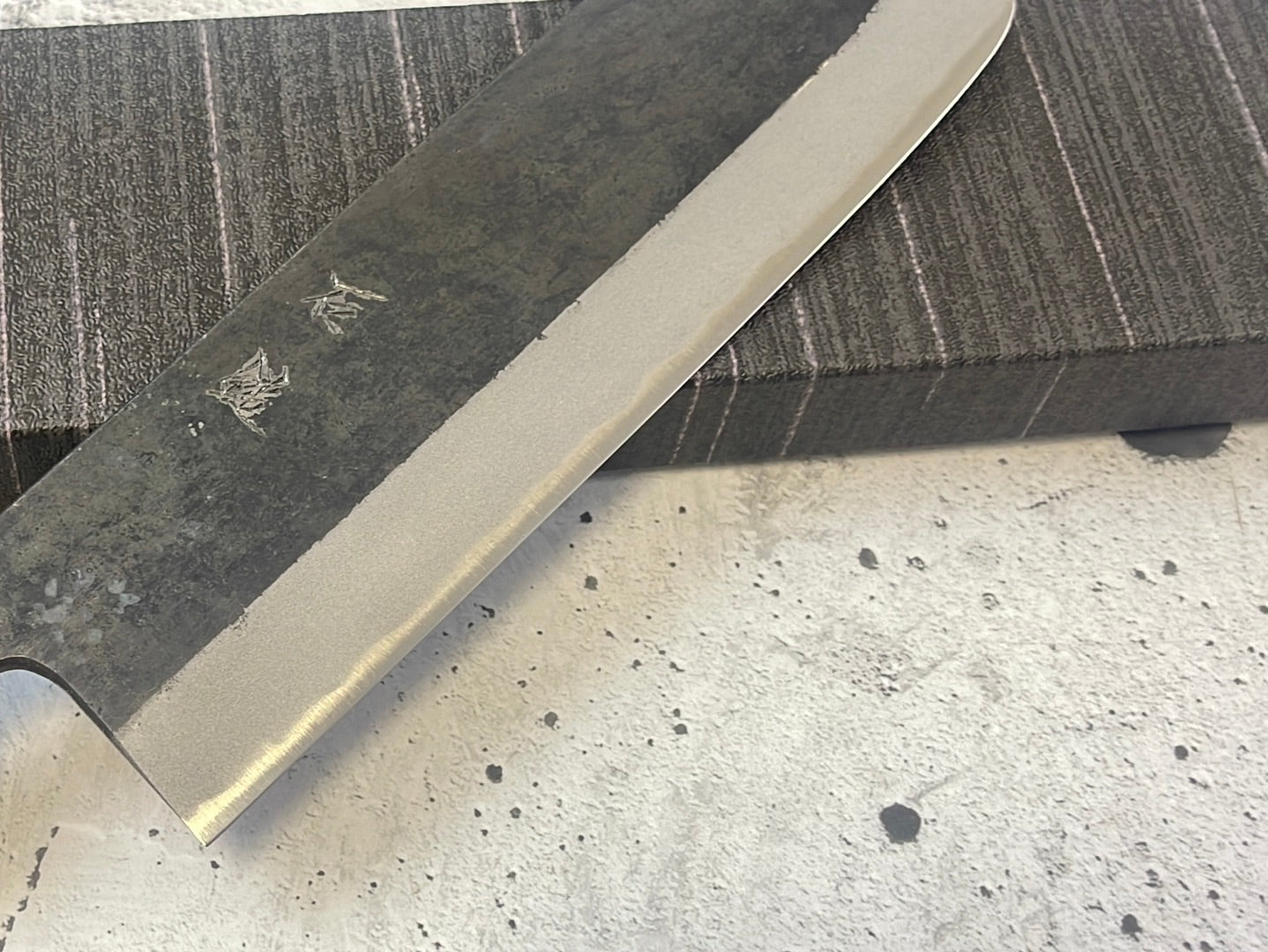 Yoshimune Nakiri Kurouchi 180 mm (7.1 in) Aogami (Blue) #2 Double-Bevel