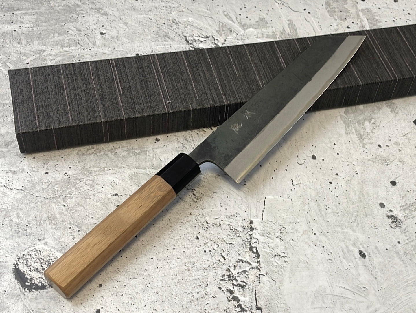Yoshimune Kiritsuke Kurouchi 210 mm (8.3 in) Aogami (Blue) #2 Double-Bevel