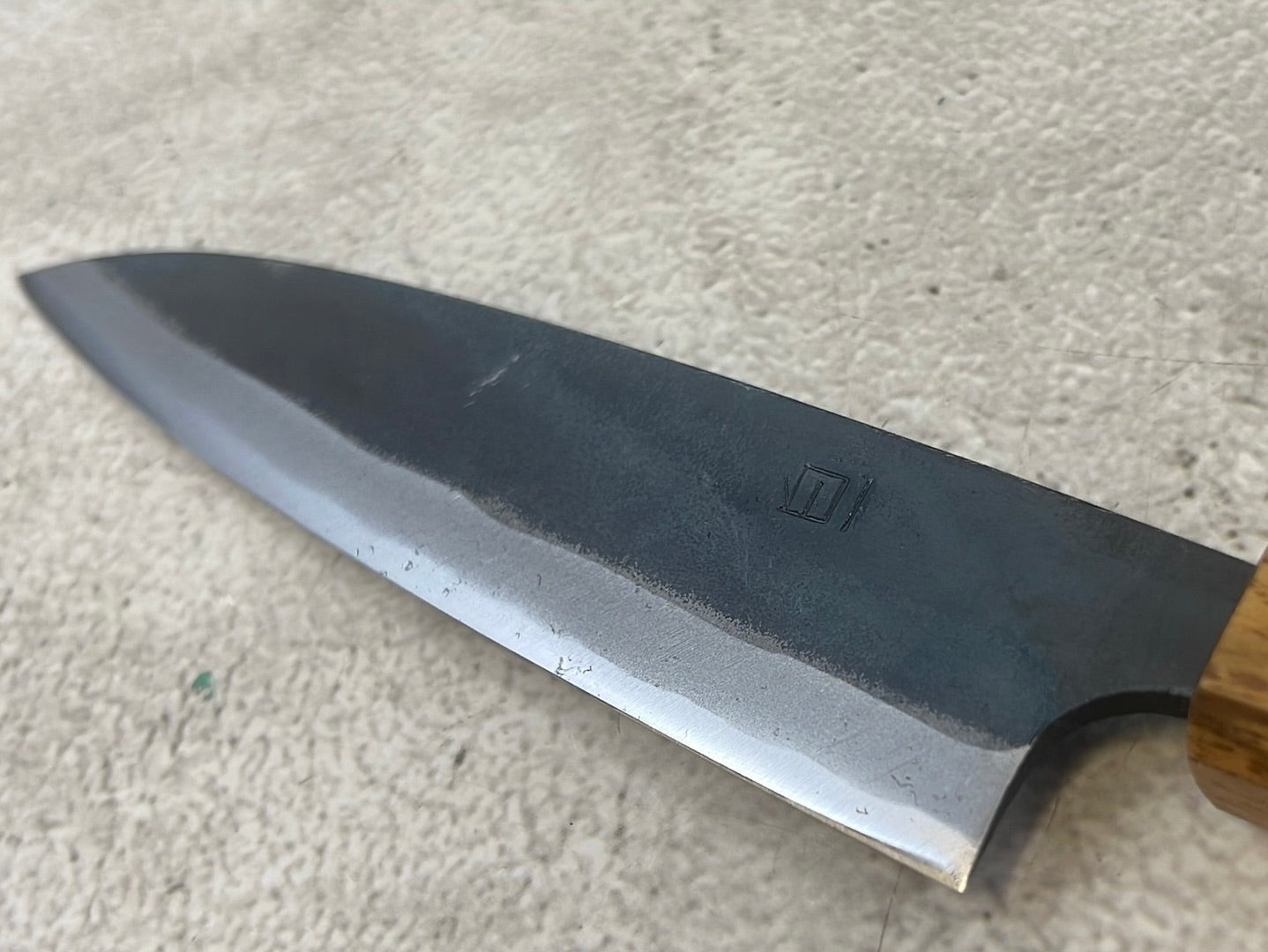 Tsukasa Shiro Kuro 135mm Yanagi- Shirogami Steel - Oak Octagnon Handle