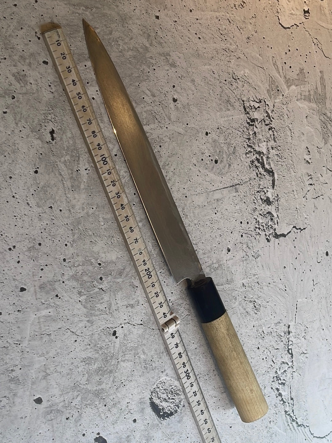 Vintage Japanese Yanagiba Knife 220mm Made in Japan 🇯🇵 Carbon Steel 582