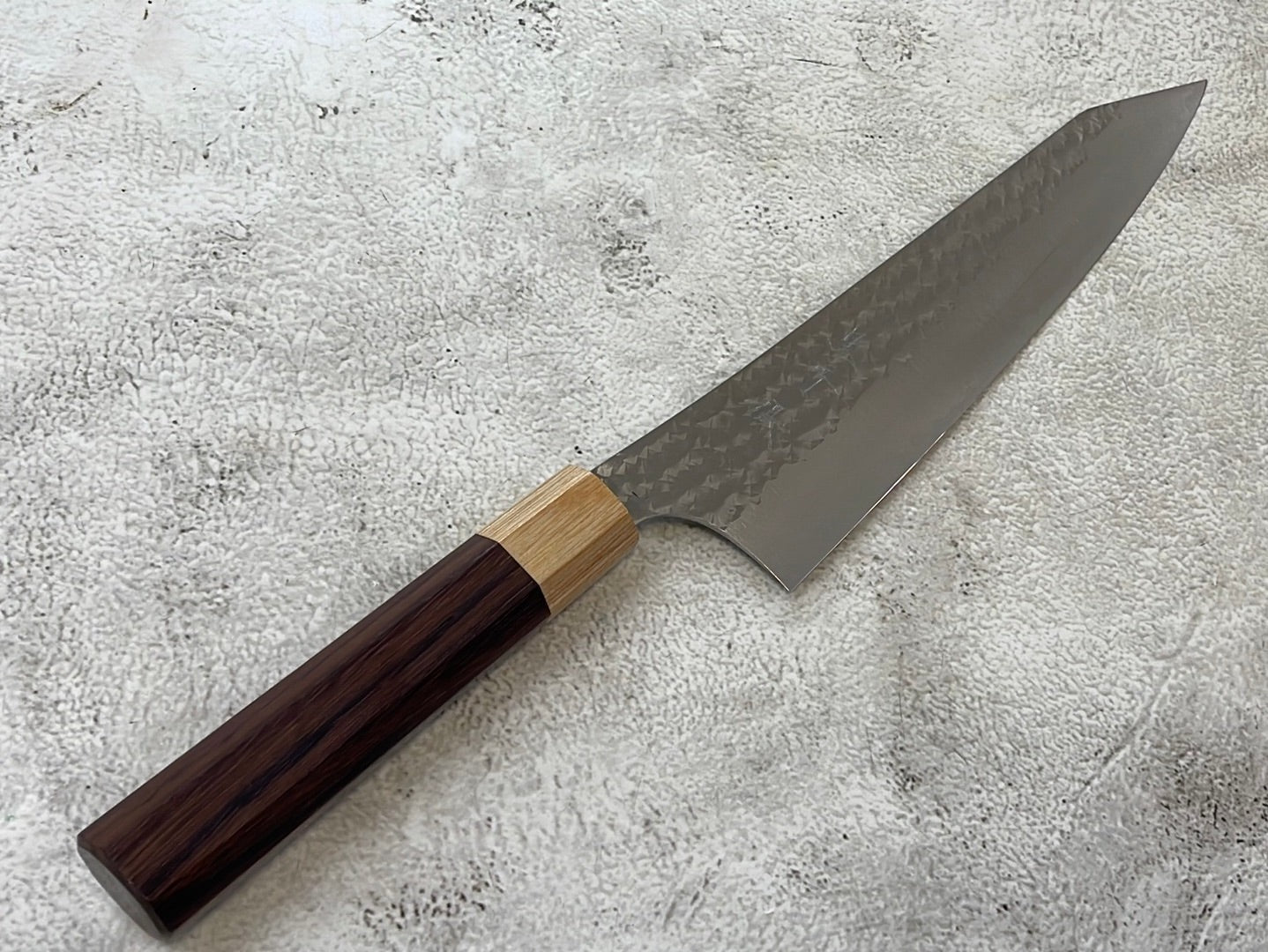 Yu Kurosaki R2(SG2) Hammered SENKO-EI WA RS8H Japanese Gyuto 210mm with Brown-Ring Octagonal Handle