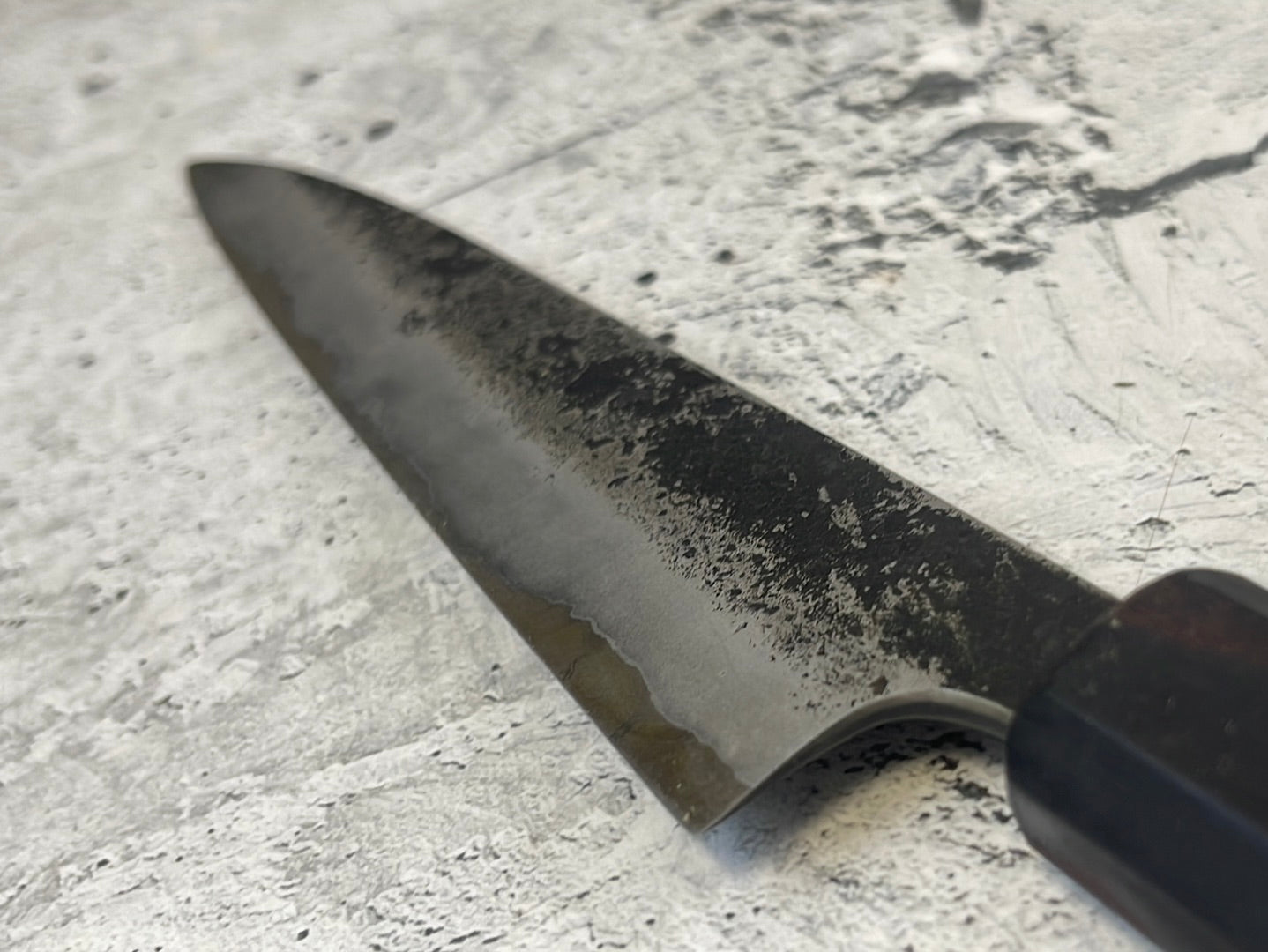 SanMai Petty 150mm Kurouchi Etched, Amboyna Burl & Rosewood Handle