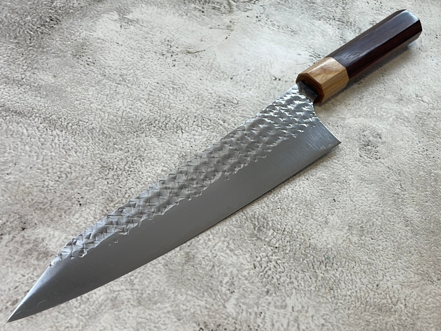 Yu Kurosaki R2(SG2) Hammered SENKO-EI WA RS8H Japanese Gyuto 210mm with Brown-Ring Octagonal Handle