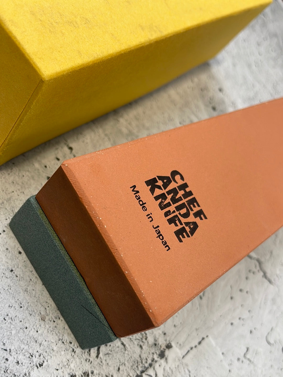 Chef & a Knife Sharpening Stone 220/1000