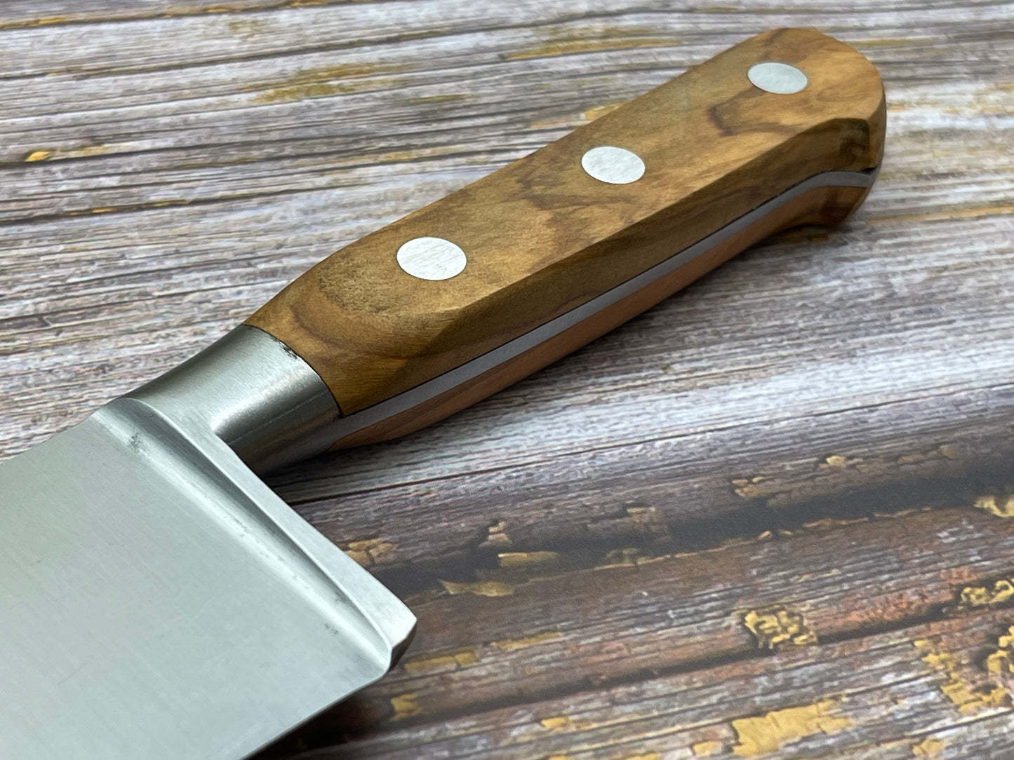 K Sabatier Chef Knife 230mm - CARBON STEEL - OLIVE WOOD HANDLE